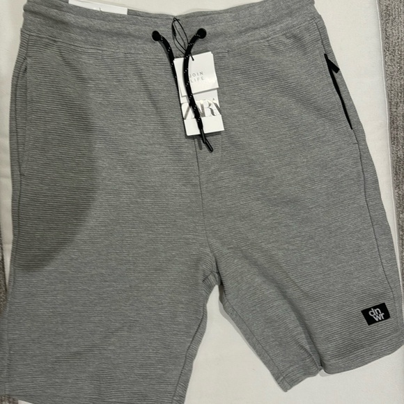 Zara - Men’s shorts - Picture 1 of 7